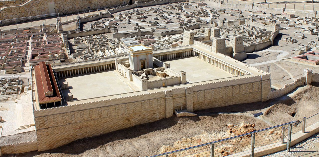 מצוות הקמת המשכן והמקדש